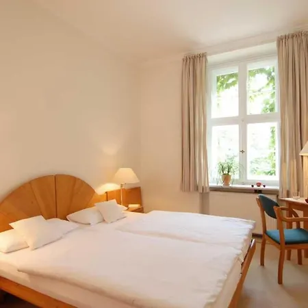 Bio- Und Gesundheitshotel Gutshaus Hotel Stellshagen
