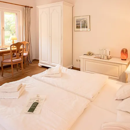 Bio- Und Gesundheitshotel Gutshaus *
