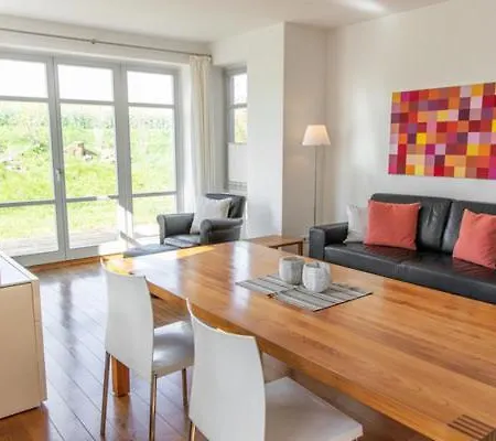 Bio- Und Gesundheitshotel Gutshaus * Stellshagen