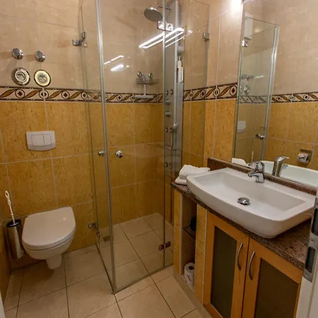 Bio- Und Gesundheitshotel Gutshaus * Stellshagen