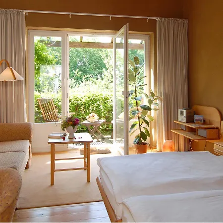 Otel Bio- Und Gesundheitshotel Gutshaus Stellshagen